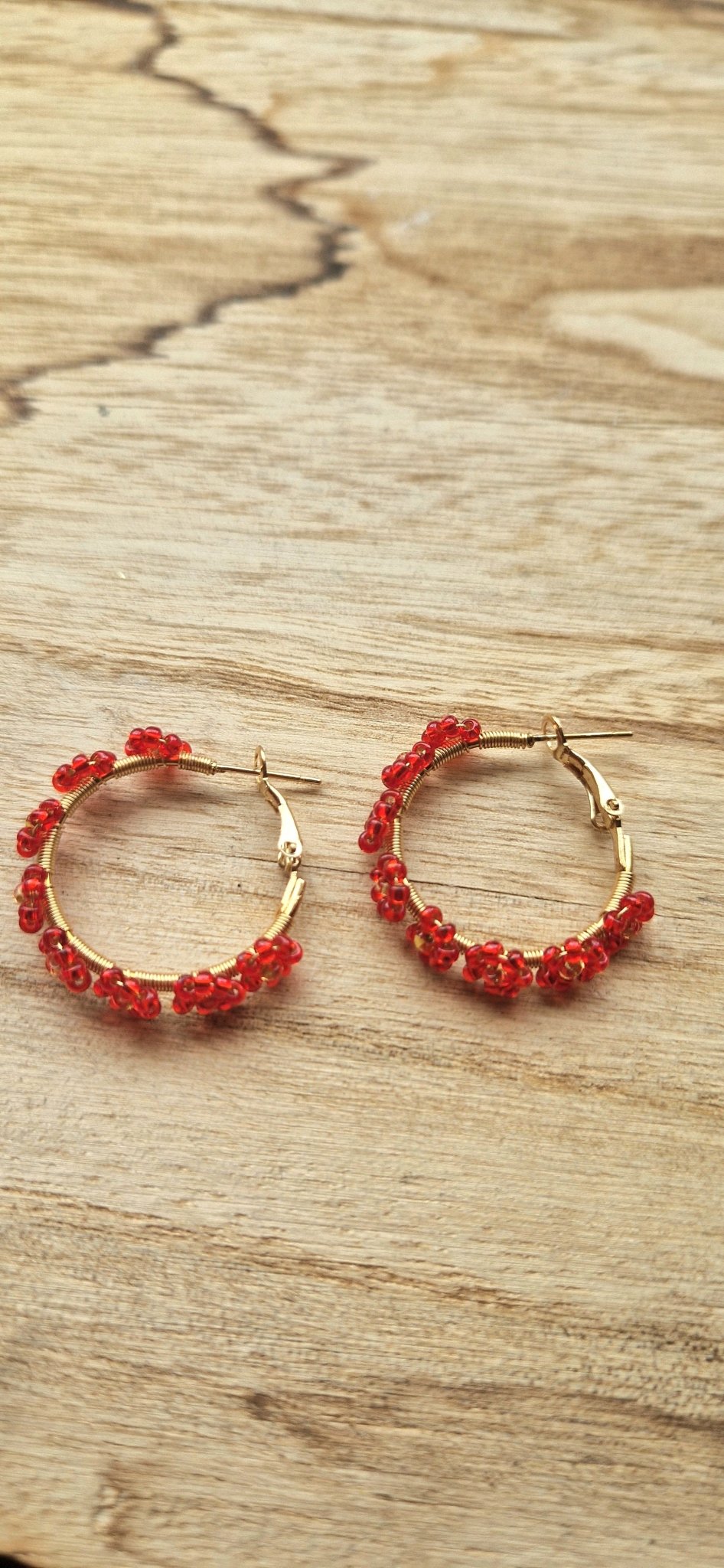 Daisy Hoop Beaded Earrings - Artizan International