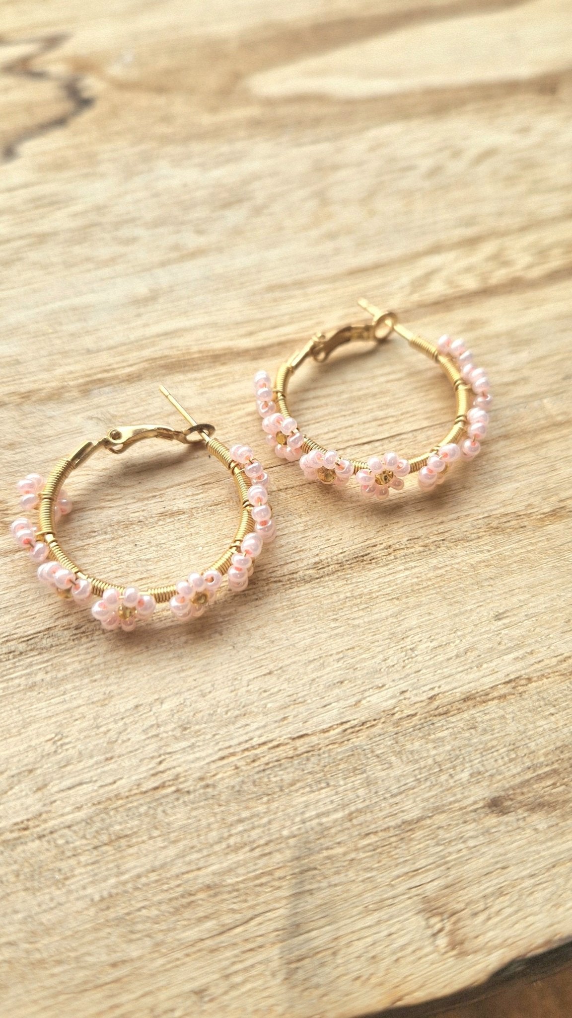 Daisy Hoop Beaded Earrings - Artizan International