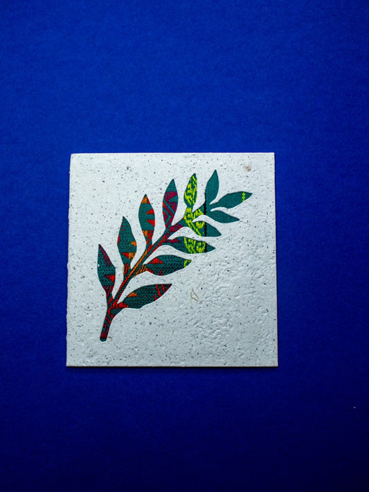 Single Leaf Ecuadorian Fabric Card