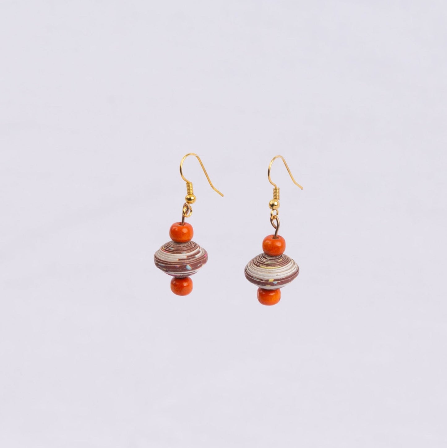 Pair of earrings with orange and white and brown beads