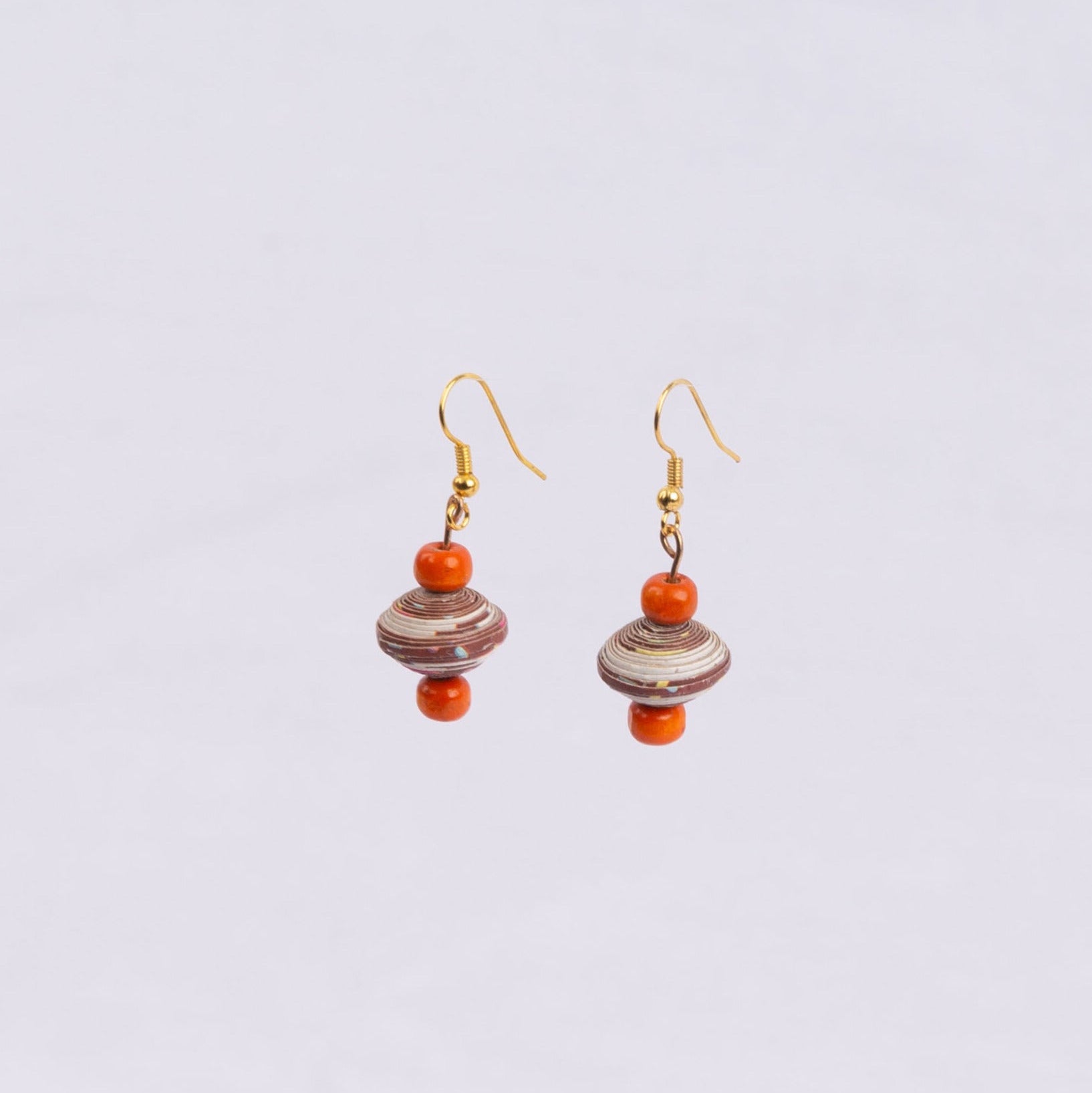 Pair of earrings with orange and white and brown beads