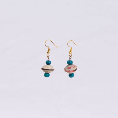 Pair of earrings with teal and white beads